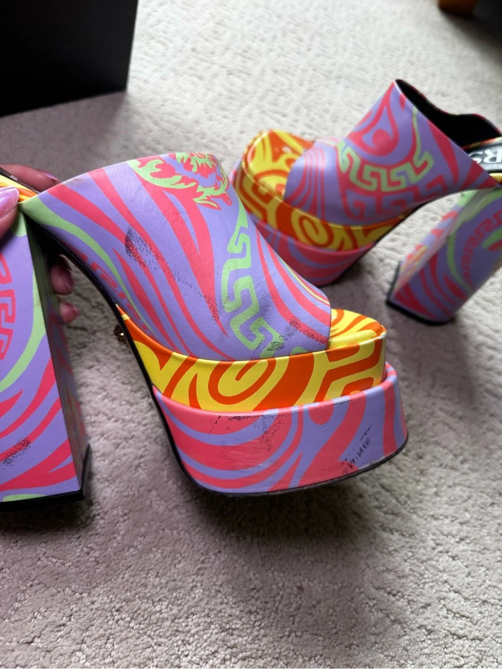 Versace Music Medusa Swirl Platform Mules - Picture 5 of 12